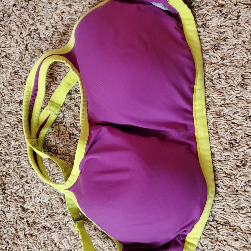 Natori sports bra